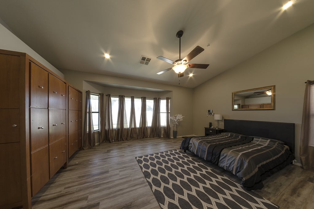 https://ahomeformama.com/wp-content/uploads/2023/10/24-hour-group-home-scottsdale-1.jpg