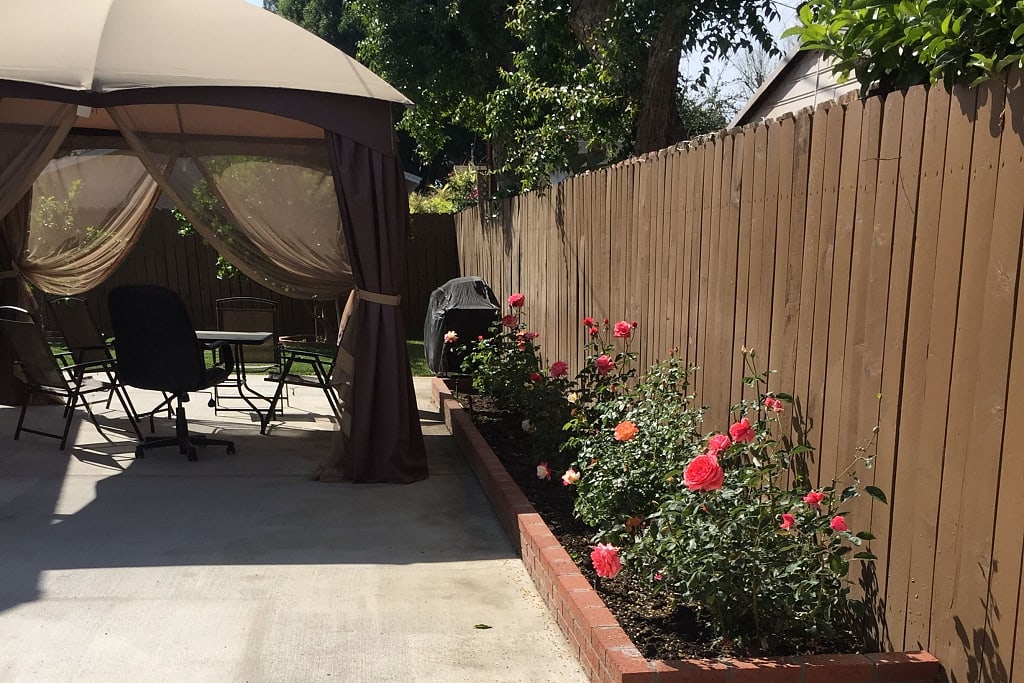 https://ahomeformama.com/wp-content/uploads/2023/10/good-life-senior-living-inc.-reseda1-1.jpg