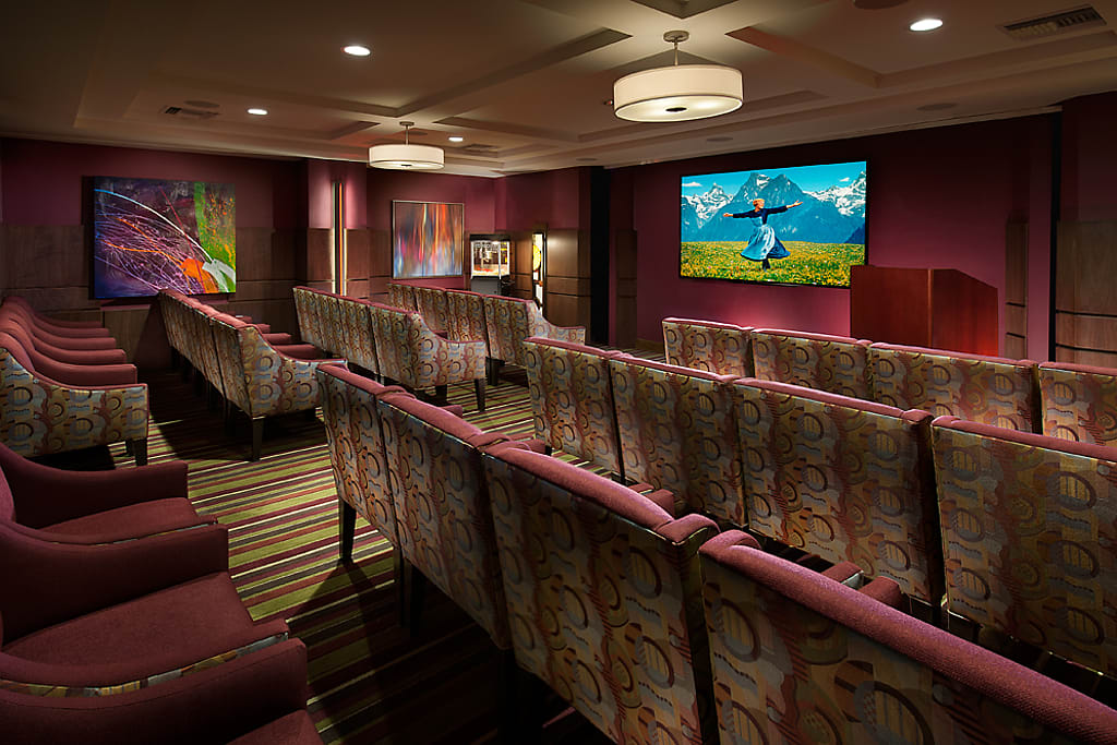 https://ahomeformama.com/wp-content/uploads/2023/10/morningstar-assisted-living-and-memory-care-at-arcadia-phoenix-movie-theater.jpg